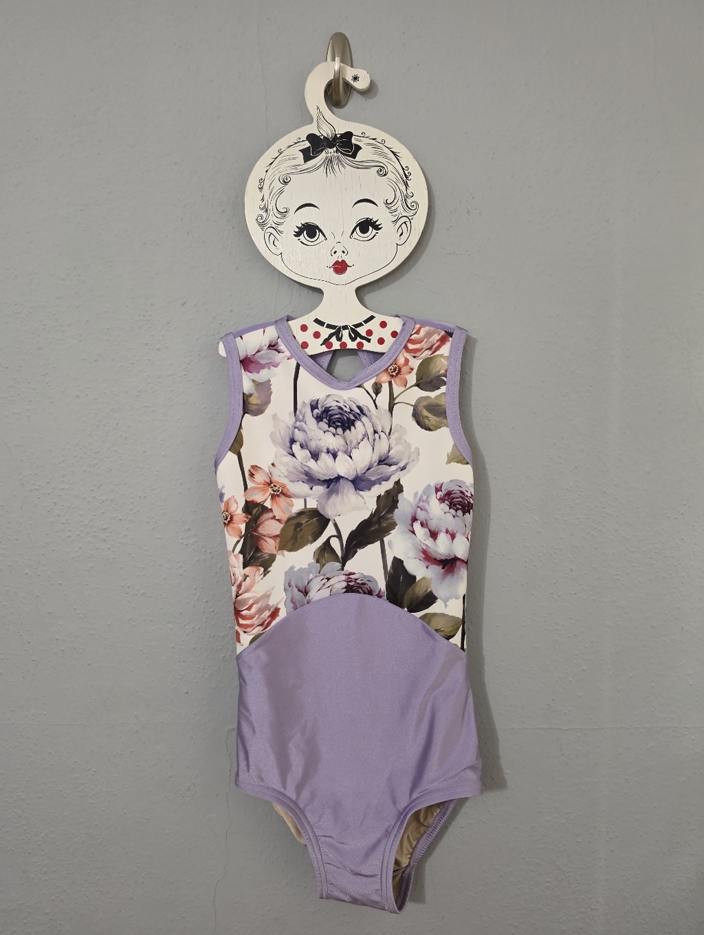 Details Dancewear Floral Pattern Lavender Sleeveless Leotard Size MA
